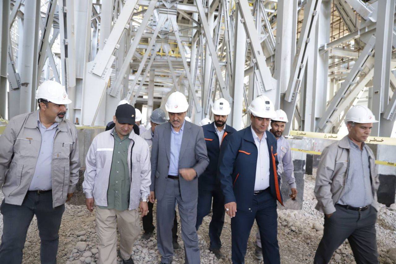 مدیر مجتمع مس شهربابک به همراه جمعی از مسئولان از پروژه‌های تغلیظ 2 و 3 میدوک بازدید کرد.